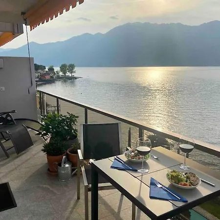 Apartment Exclusive Lakeside With Amazing View *