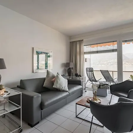 Exclusive Lakeside With Amazing View